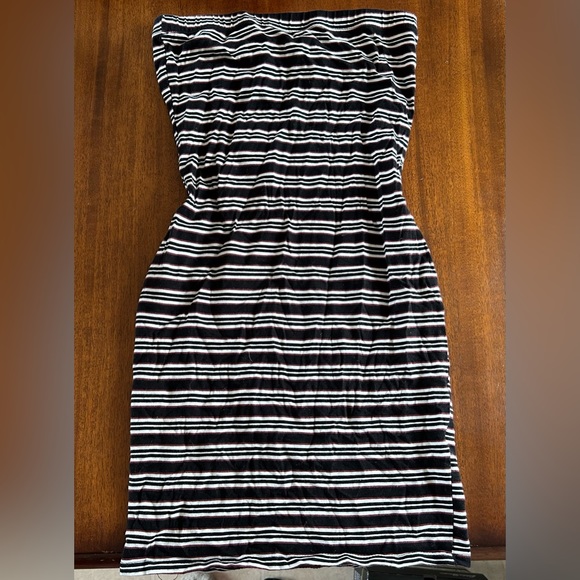 Fashion Nova || Tube Top BodyCon Dress || Small - Picture 1 of 2